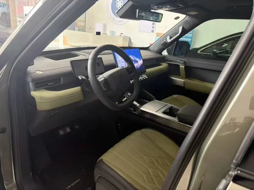 2025 BMW 3 Series 2.0T 245HP L4 8AT,autocango,china used car exporter,china ev exporter,chinese used car exporter,chinese used ev exporter