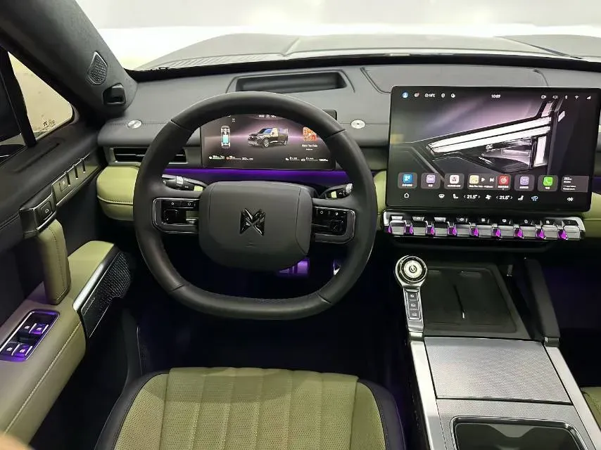 2025 BMW 3 Series 2.0T 245HP L4 8AT,autocango,china used car exporter,china ev exporter,chinese used car exporter,chinese used ev exporter