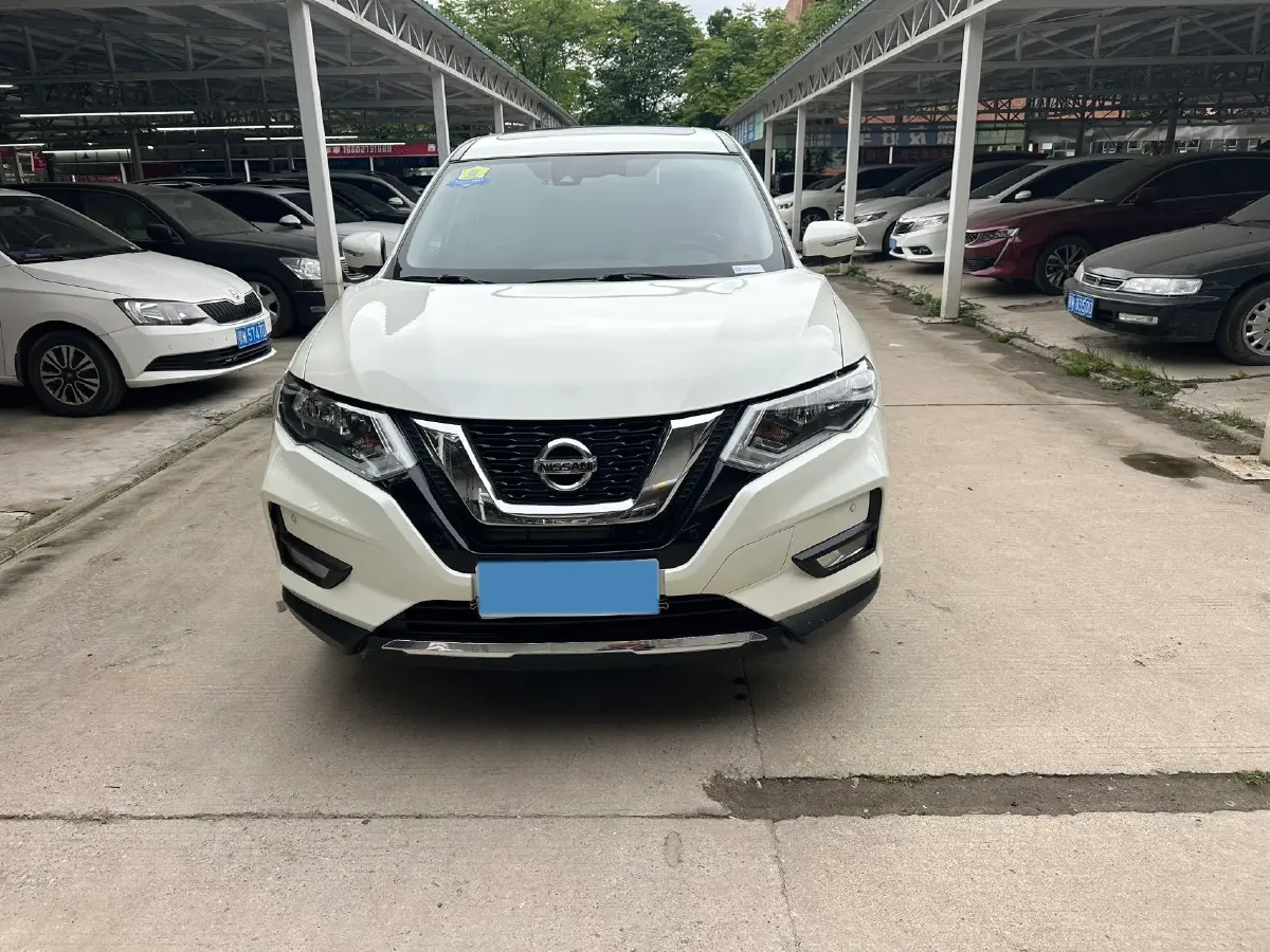 2020 Nissan X-Trail 2.0L 154HP L4 CVT,autocango,china used car exporter,china ev exporter,chinese used car exporter,chinese used ev exporter