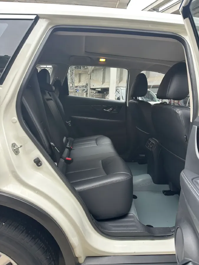 2020 Nissan X-Trail 2.0L 154HP L4 CVT,autocango,china used car exporter,china ev exporter,chinese used car exporter,chinese used ev exporter