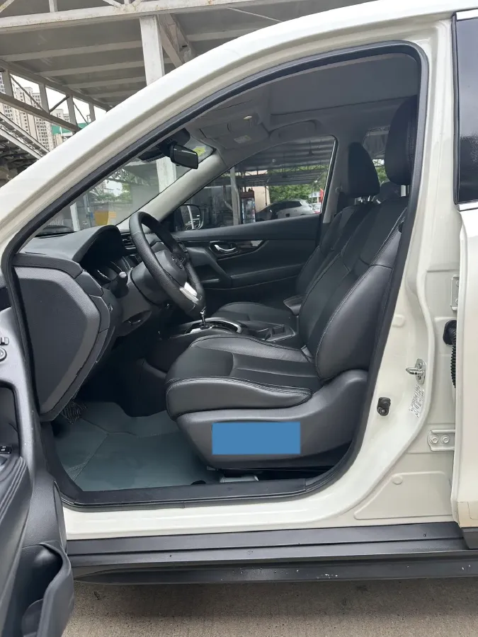 2020 Nissan X-Trail 2.0L 154HP L4 CVT,autocango,china used car exporter,china ev exporter,chinese used car exporter,chinese used ev exporter