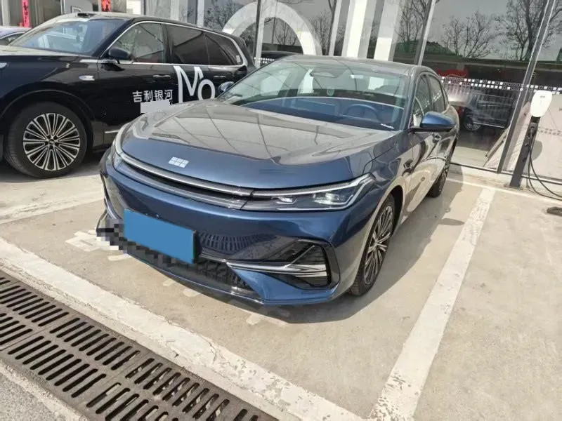 2025 Geely Galaxy A7 1.5L 112HP L4 1DHT PHEV,autocango,china used car exporter,china ev exporter,chinese used car exporter,chinese used ev exporter