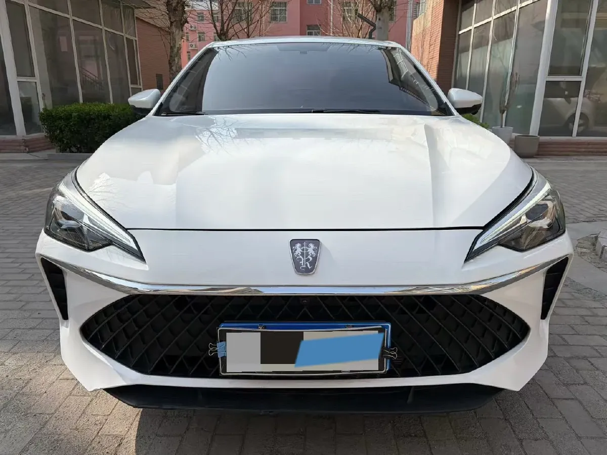 2023 Roewe i5 1.5L 129HP L4 CVT,autocango,china used car exporter,china ev exporter,chinese used car exporter,chinese used ev exporter