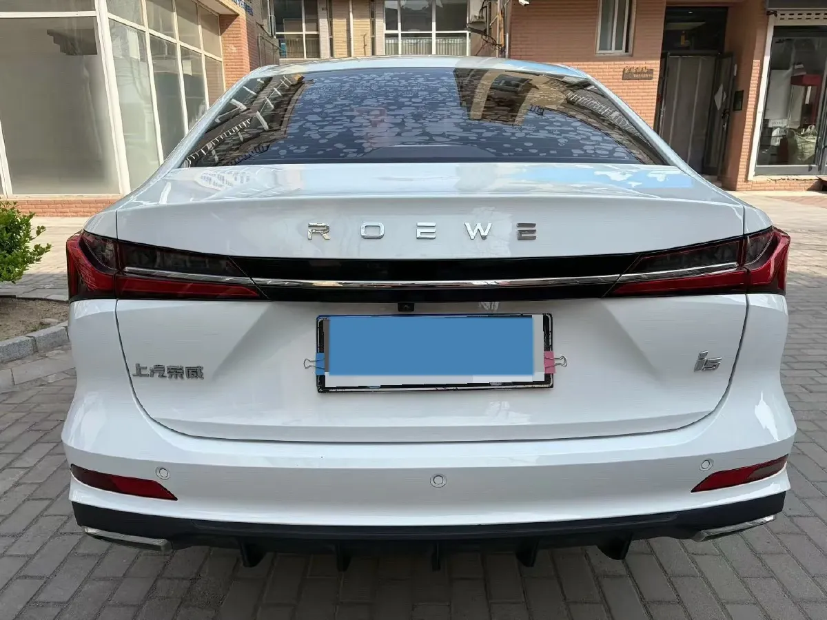 2023 Roewe i5 1.5L 129HP L4 CVT,autocango,china used car exporter,china ev exporter,chinese used car exporter,chinese used ev exporter