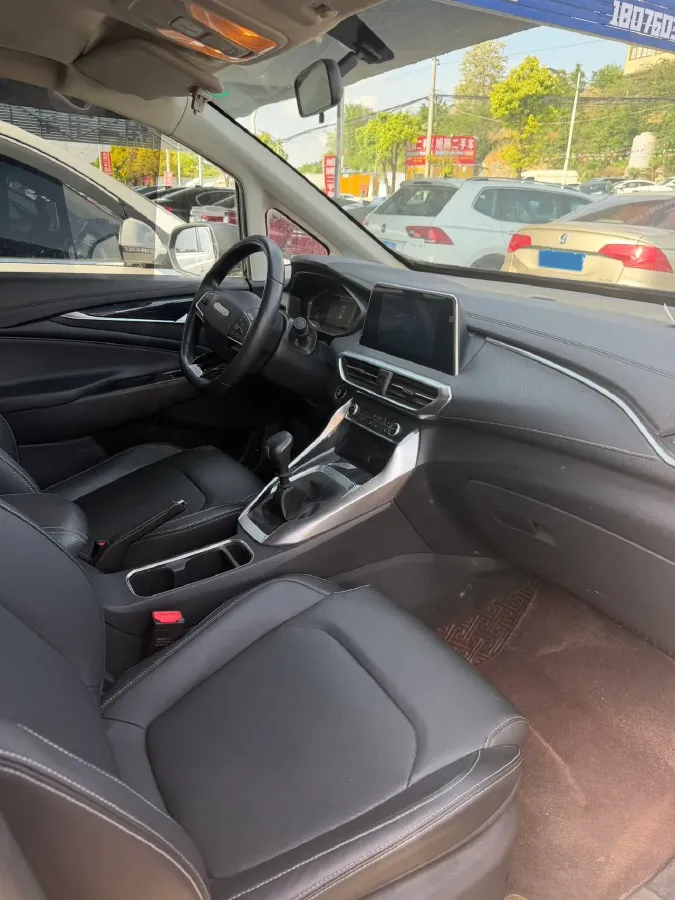 2021 MAXUS G50 1.5T 169HP L4 6MT,autocango,china used car exporter,china ev exporter,chinese used car exporter,chinese used ev exporter