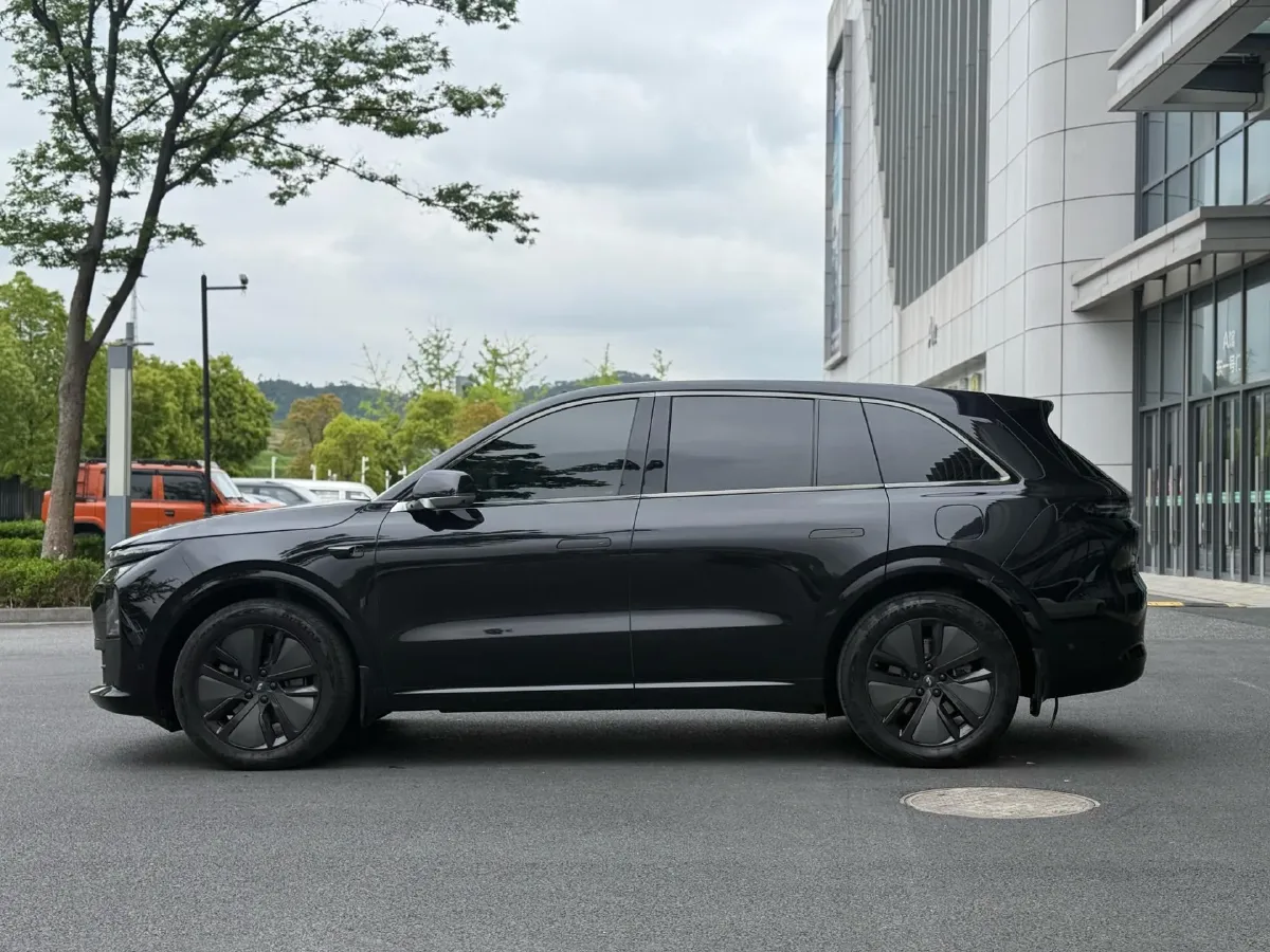 2024 Li L6 Range Extended 154HP L4 REEV 36.8KWH,autocango,china used car exporter,china ev exporter,chinese used car exporter,chinese used ev exporter