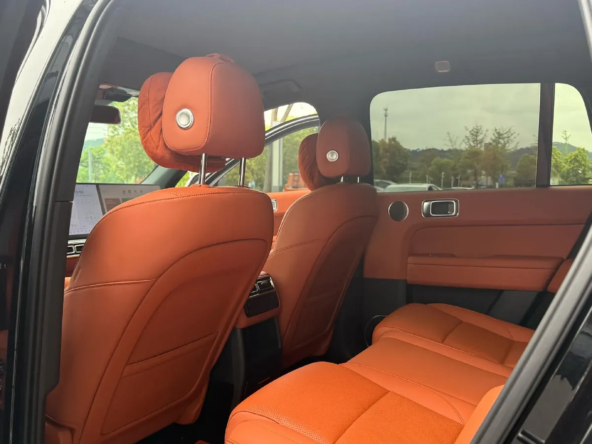 2024 Li L6 Range Extended 154HP L4 REEV 36.8KWH,autocango,china used car exporter,china ev exporter,chinese used car exporter,chinese used ev exporter