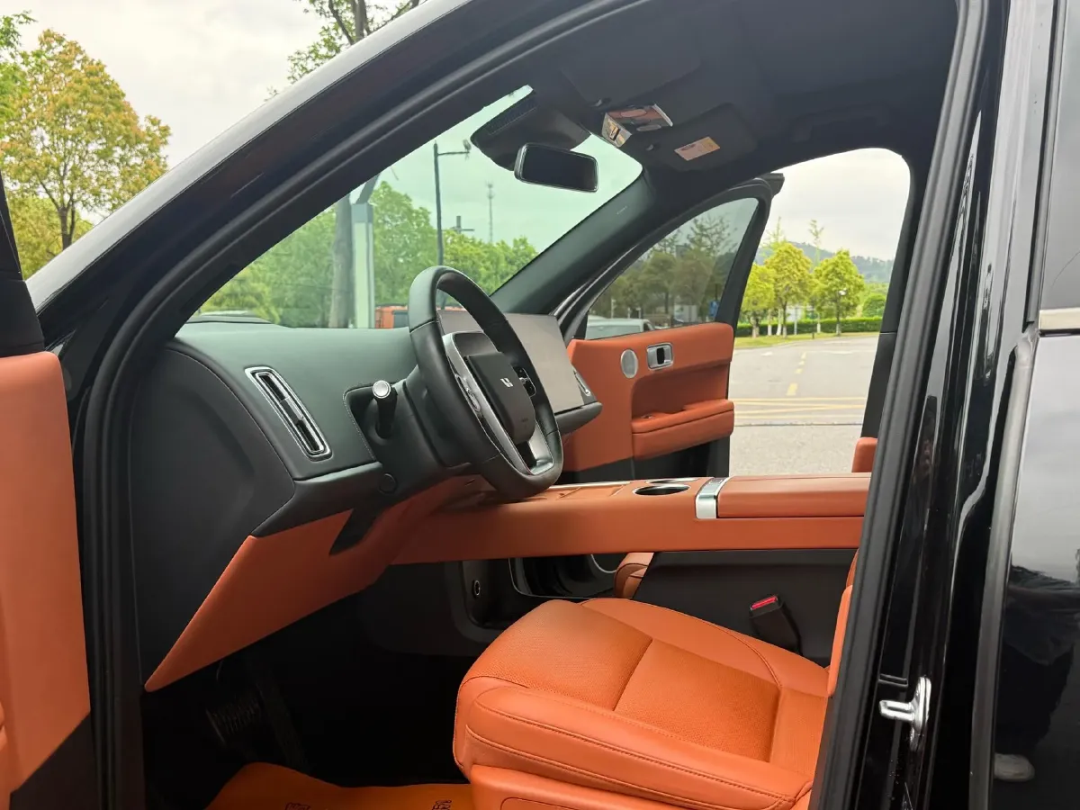 2024 Li L6 Range Extended 154HP L4 REEV 36.8KWH,autocango,china used car exporter,china ev exporter,chinese used car exporter,chinese used ev exporter