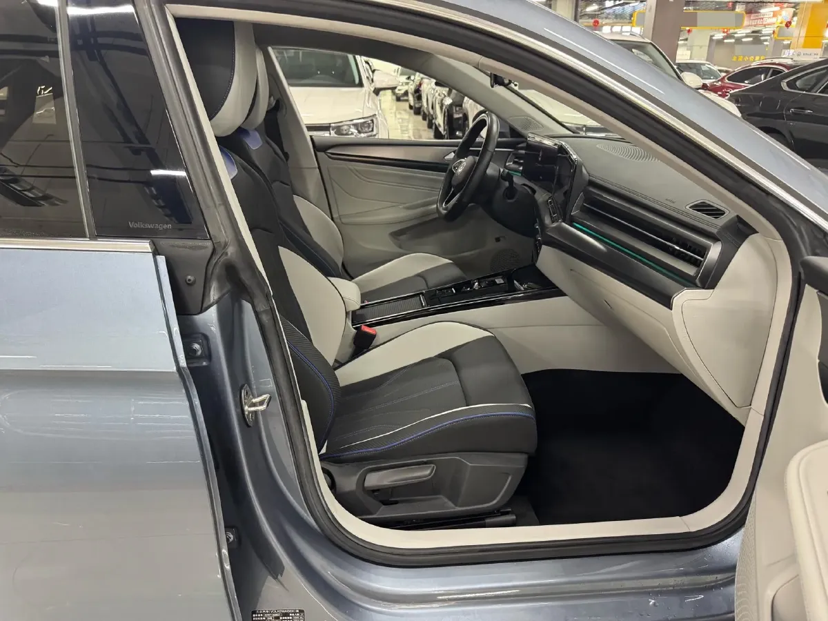 2022 Exceed TXL 2.0T 261HP L4 7DCT,autocango,china used car exporter,china ev exporter,chinese used car exporter,chinese used ev exporter