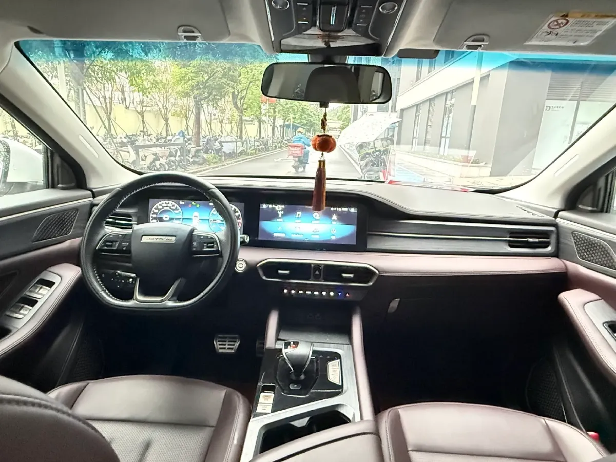 2024 Jetour X90 Plus 1.6T 197HP L4 7DCT,autocango,china used car exporter,china ev exporter,chinese used car exporter,chinese used ev exporter