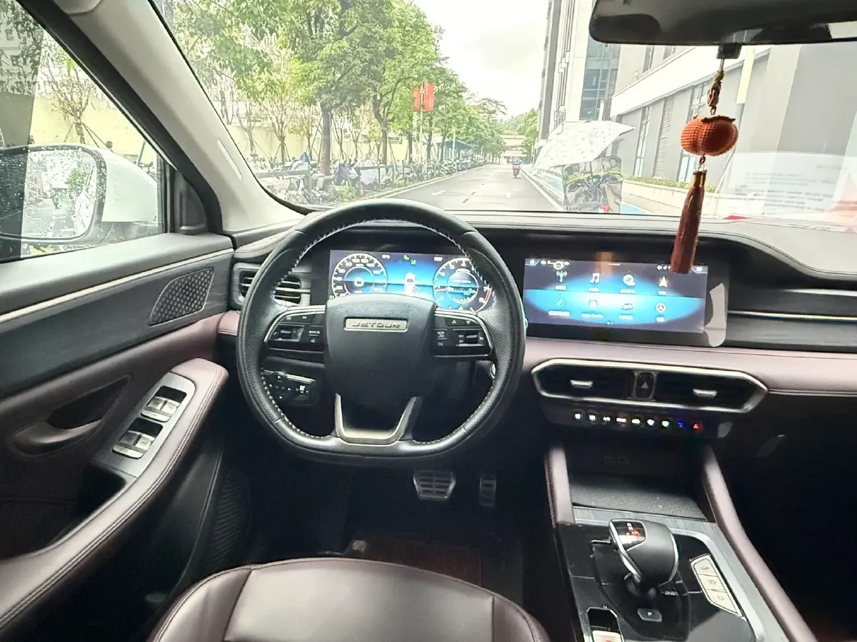 2024 Jetour X90 Plus 1.6T 197HP L4 7DCT,autocango,china used car exporter,china ev exporter,chinese used car exporter,chinese used ev exporter