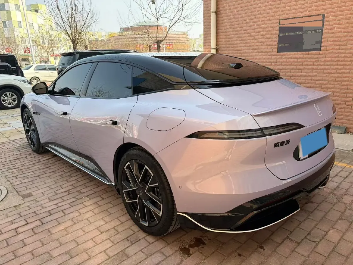 2025 Avatr 06 REEV 156HP REEV,autocango,china used car exporter,china ev exporter,chinese used car exporter,chinese used ev exporter