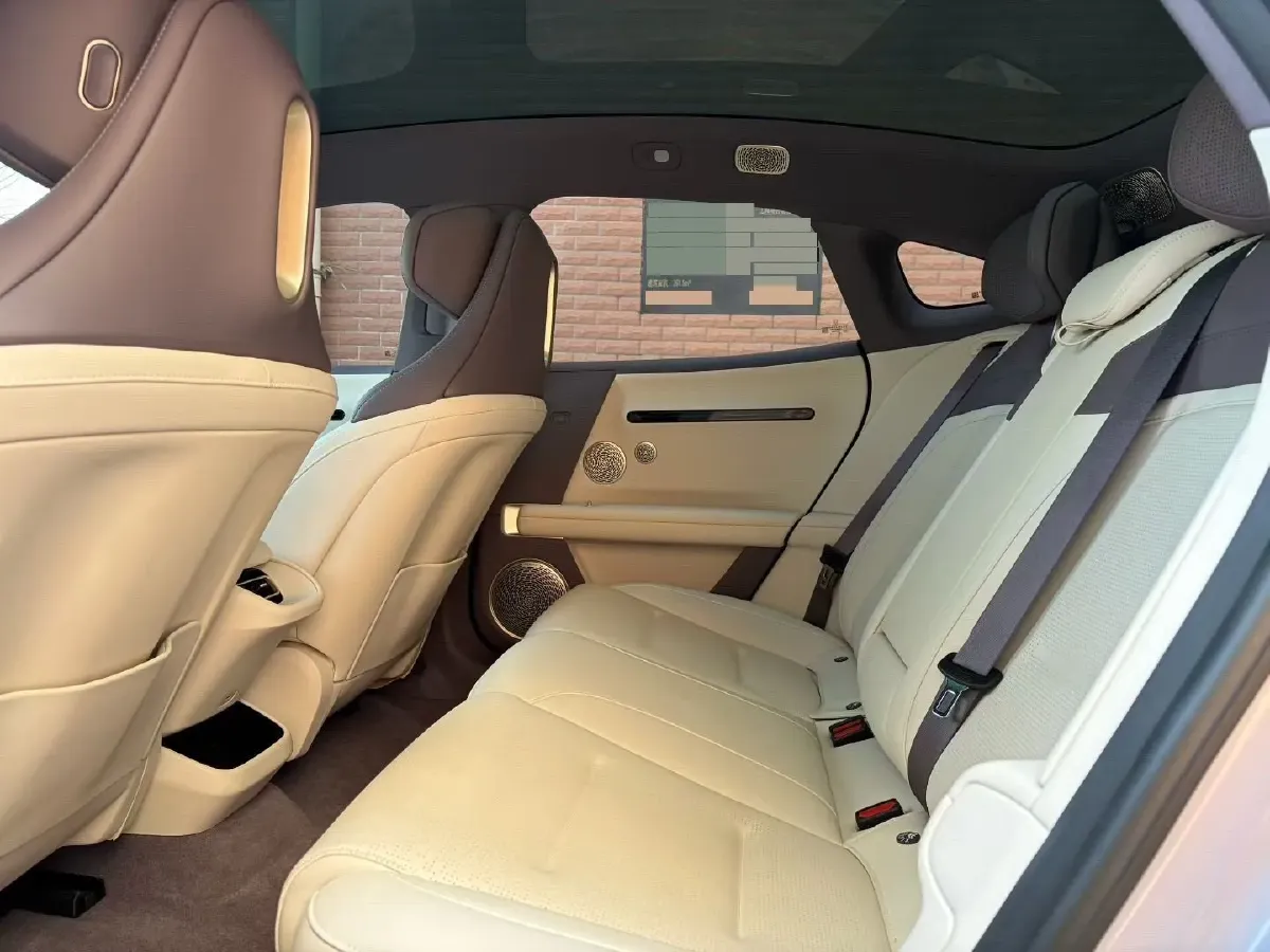 2025 Avatr 06 REEV 156HP REEV,autocango,china used car exporter,china ev exporter,chinese used car exporter,chinese used ev exporter