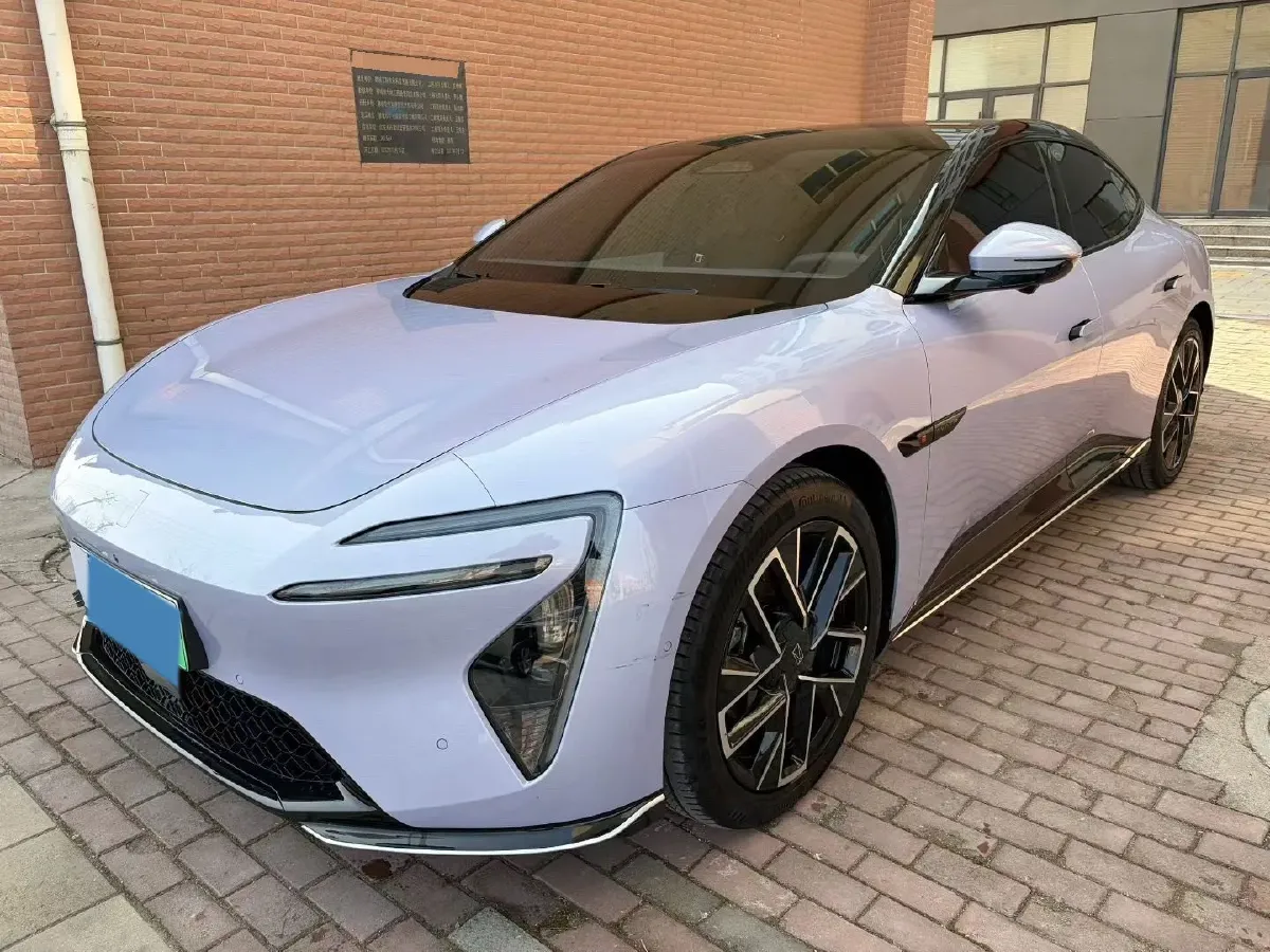 2025 Avatr 06 REEV 156HP REEV,autocango,china used car exporter,china ev exporter,chinese used car exporter,chinese used ev exporter