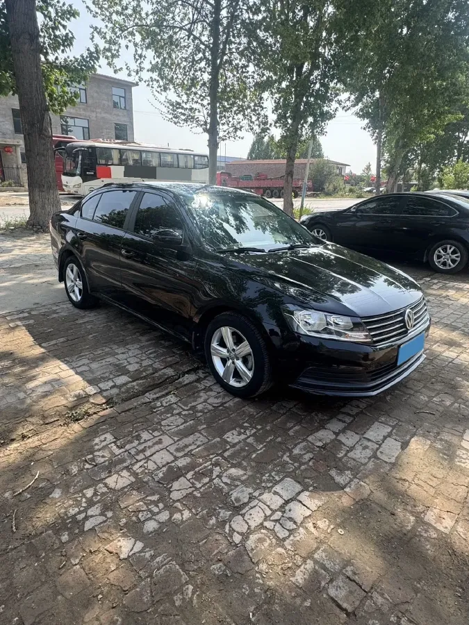 2017 Volkswagen Lavida 1.6L 110HP L4 6AT,autocango,china used car exporter,china ev exporter,chinese used car exporter,chinese used ev exporter