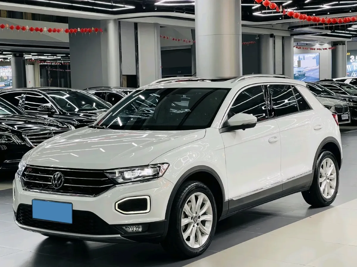 2021 Volkswagen T-Roc 1.4T 150HP L4 7DCT,autocango,china used car exporter,china ev exporter,chinese used car exporter,chinese used ev exporter