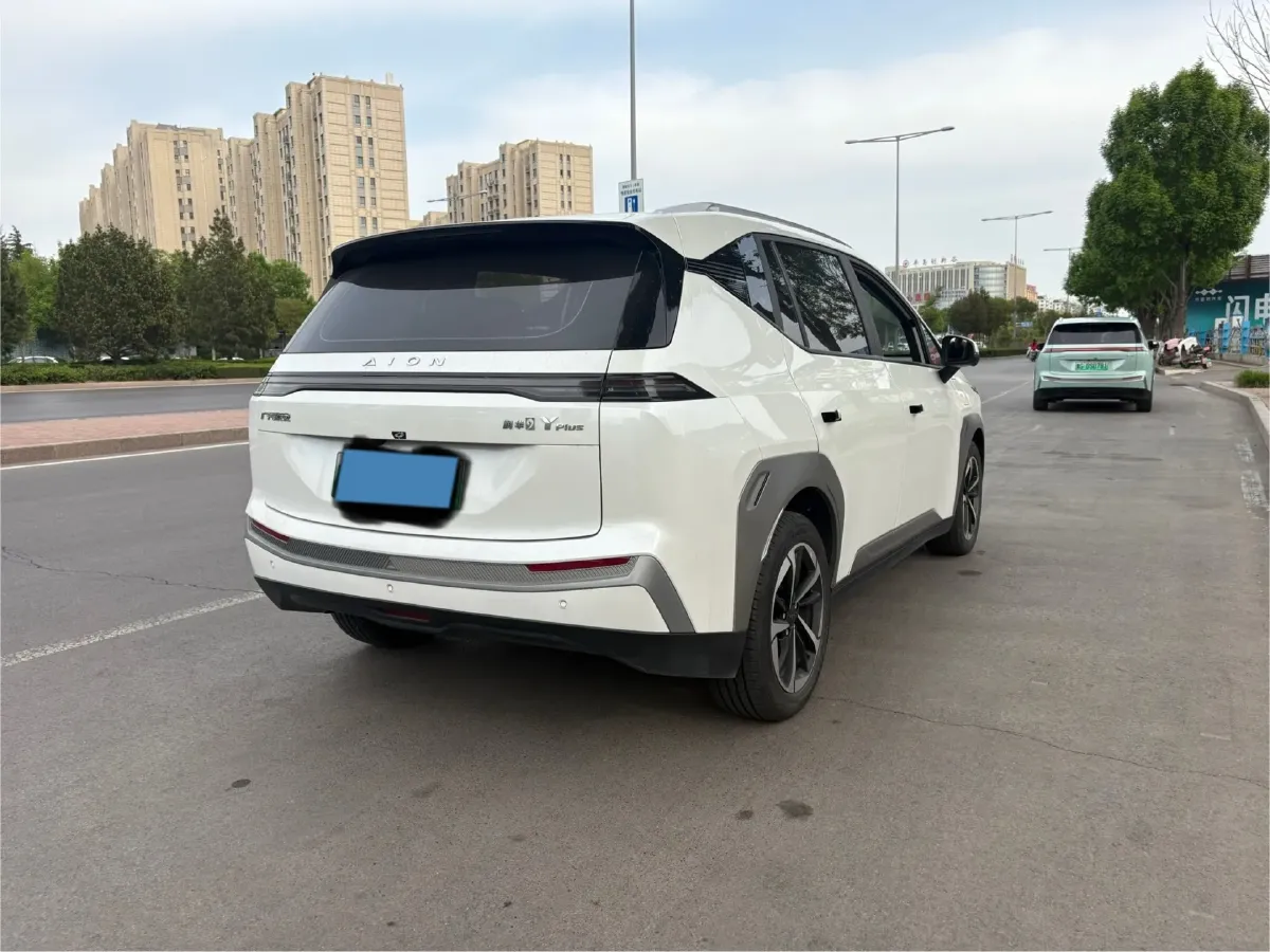 2023 GAC Trumpchi GS4 1.5T 177HP L4 6AT,autocango,china used car exporter,china ev exporter,chinese used car exporter,chinese used ev exporter