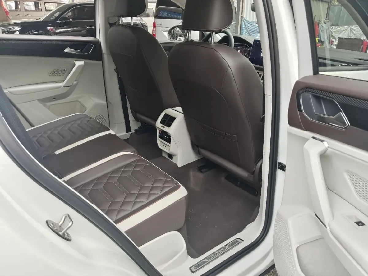 2023 Volkswagen Tayron 1.4T 150HP L4 7DCT,autocango,china used car exporter,china ev exporter,chinese used car exporter,chinese used ev exporter