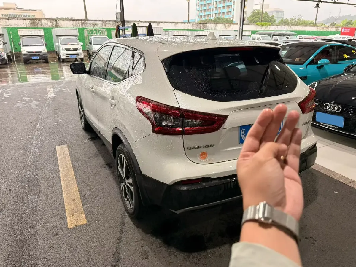 2021 Nissan Qashqai 2.0L 151HP L4 CVT,autocango,china used car exporter,china ev exporter,chinese used car exporter,chinese used ev exporter
