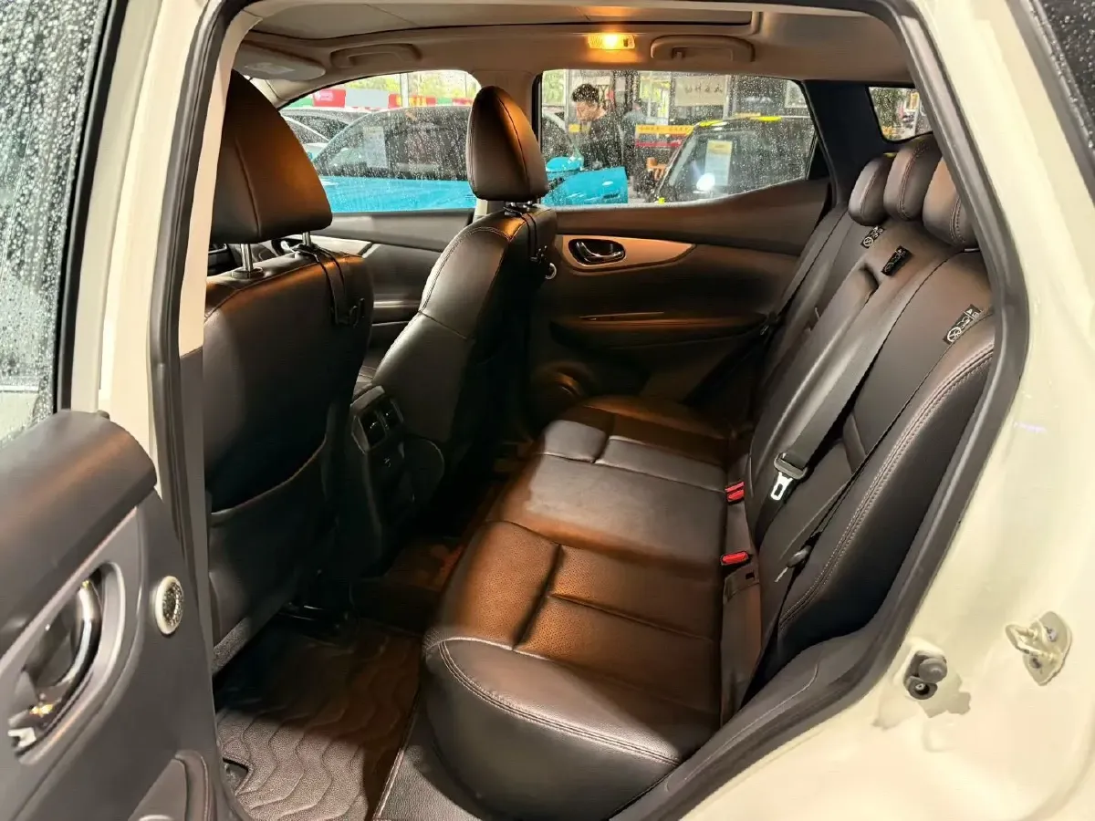 2021 Nissan Qashqai 2.0L 151HP L4 CVT,autocango,china used car exporter,china ev exporter,chinese used car exporter,chinese used ev exporter