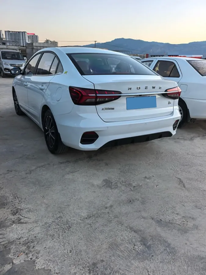 2021 Roewe i5 1.5L 120HP L4 CVT,autocango,china used car exporter,china ev exporter,chinese used car exporter,chinese used ev exporter