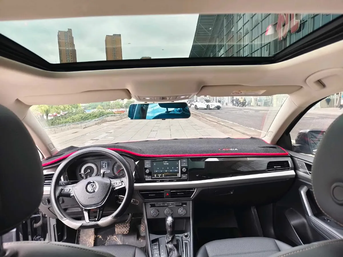 2019 Volkswagen Lavida 1.5L 113HP L4 6AT,autocango,china used car exporter,china ev exporter,chinese used car exporter,chinese used ev exporter