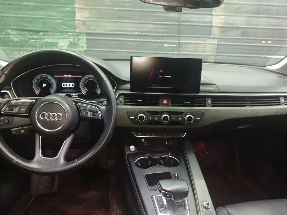 2020 Audi A4L 2.0T 190HP L4 7DCT,autocango,china used car exporter,china ev exporter,chinese used car exporter,chinese used ev exporter