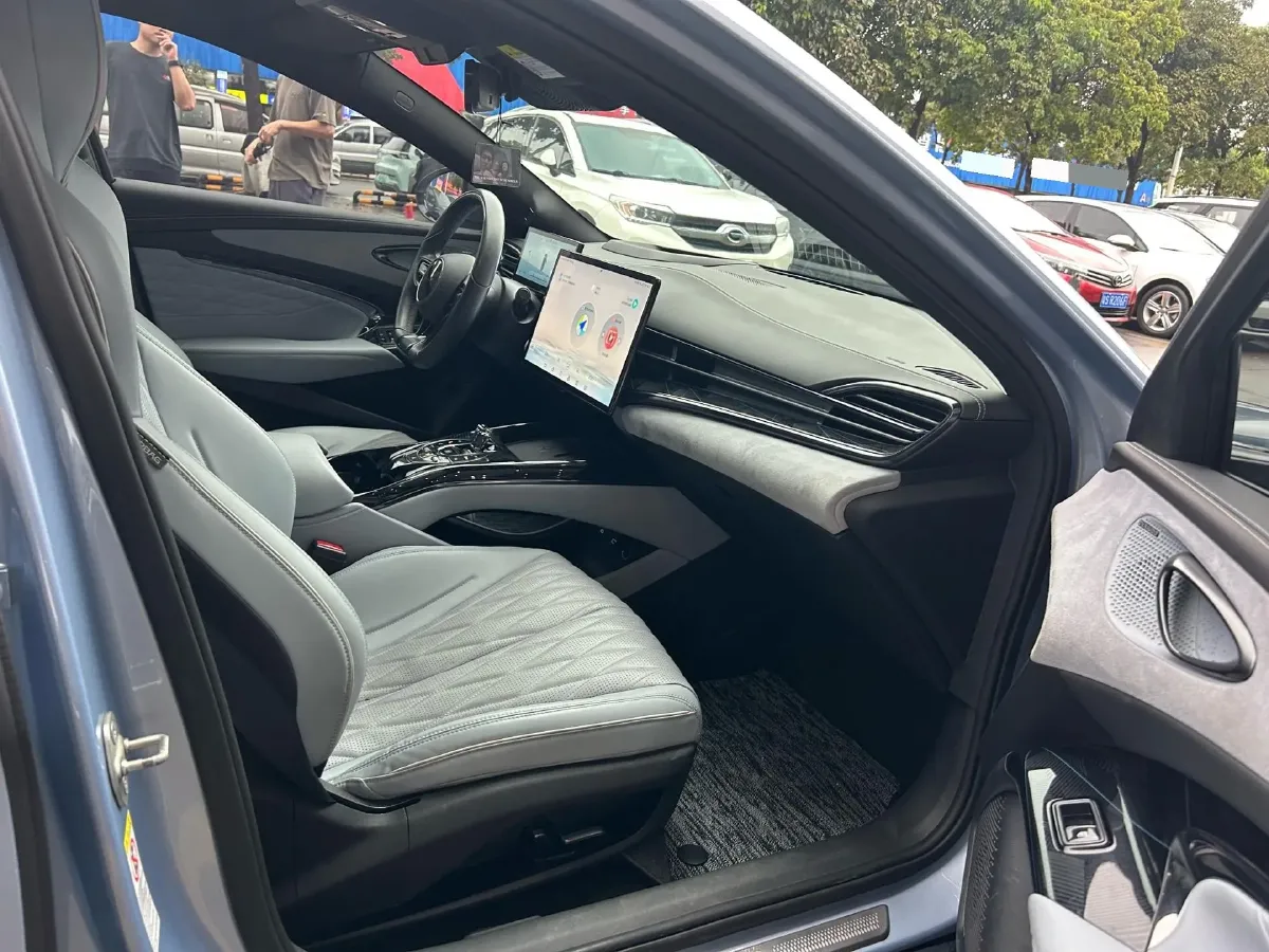 2022 Leapmotor C01 BEV 90KWH,autocango,china used car exporter,china ev exporter,chinese used car exporter,chinese used ev exporter