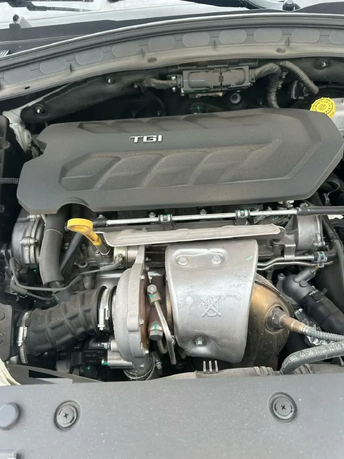 2018 MG HS 2.0T 231HP L4 6DCT,autocango,china used car exporter,china ev exporter,chinese used car exporter,chinese used ev exporter