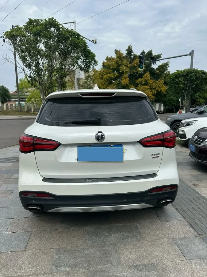2018 MG HS 2.0T 231HP L4 6DCT,autocango,china used car exporter,china ev exporter,chinese used car exporter,chinese used ev exporter