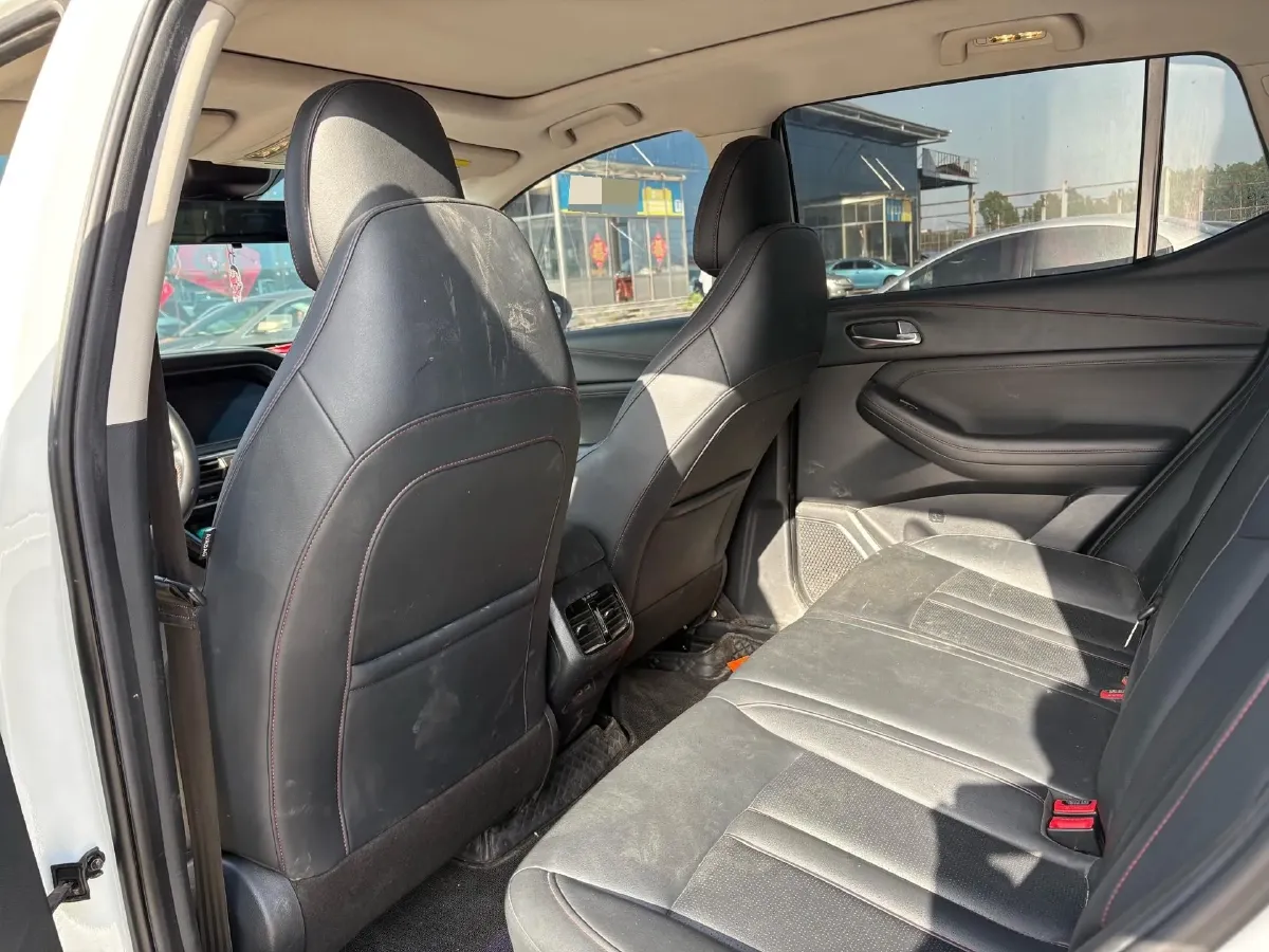 2021 GAC Trumpchi GS4 1.5T 169HP L4 6AT,autocango,china used car exporter,china ev exporter,chinese used car exporter,chinese used ev exporter