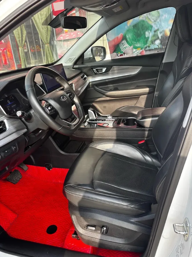 2021 Chery Tiggo 8 1.6T 197HP L4 7DCT,autocango,china used car exporter,china ev exporter,chinese used car exporter,chinese used ev exporter