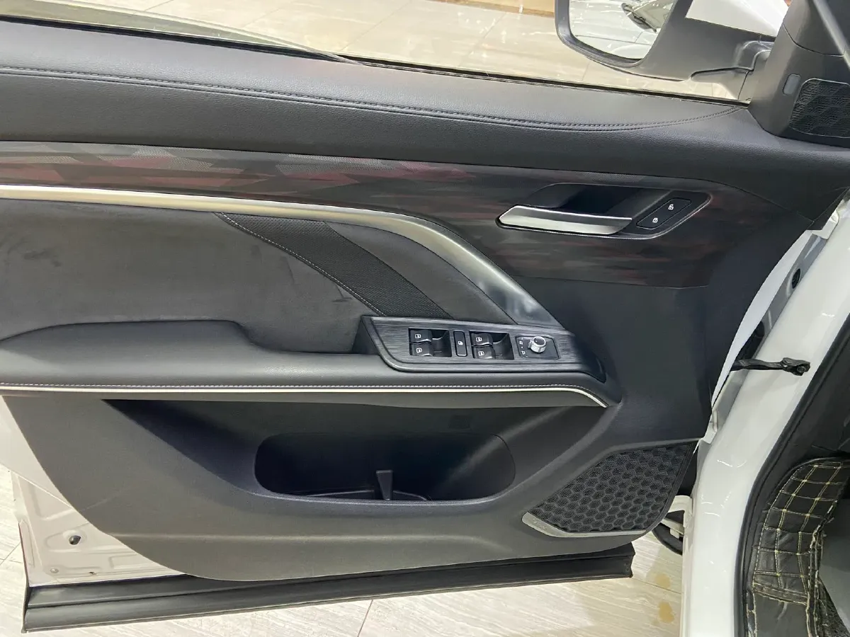 2023 Haval H6 1.5T 150HP L4 7DCT,autocango,china used car exporter,china ev exporter,chinese used car exporter,chinese used ev exporter