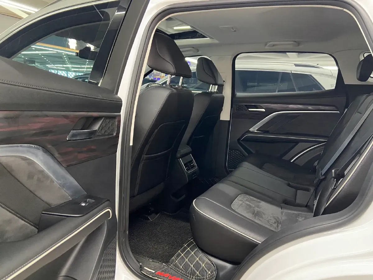 2023 Haval H6 1.5T 150HP L4 7DCT,autocango,china used car exporter,china ev exporter,chinese used car exporter,chinese used ev exporter