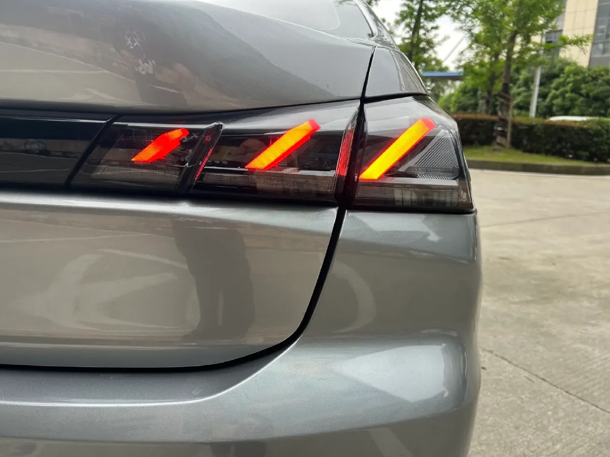 2022 Peugeot 408 1.6T 170HP L4 6AT,autocango,china used car exporter,china ev exporter,chinese used car exporter,chinese used ev exporter