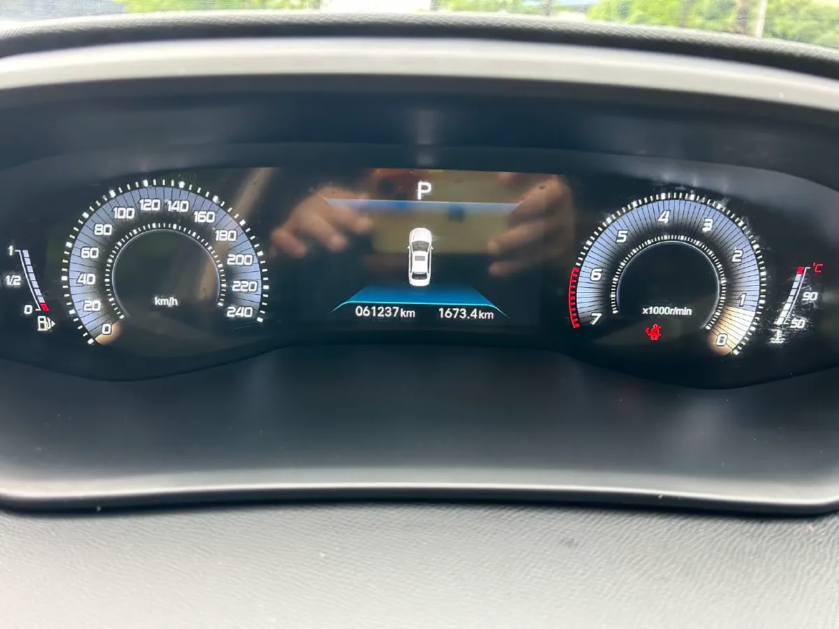 2022 Peugeot 408 1.6T 170HP L4 6AT,autocango,china used car exporter,china ev exporter,chinese used car exporter,chinese used ev exporter