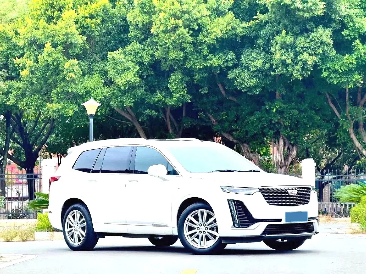 2022 Cadillac XT6 2.0T 237HP L4 9AT,autocango,china used car exporter,china ev exporter,chinese used car exporter,chinese used ev exporter