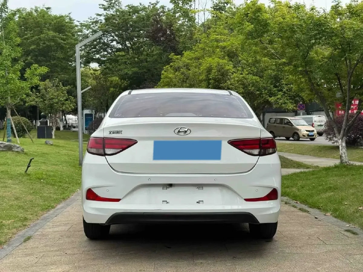 2020 Hyundai Celesta 1.6L 123HP L4 6AT,autocango,china used car exporter,china ev exporter,chinese used car exporter,chinese used ev exporter