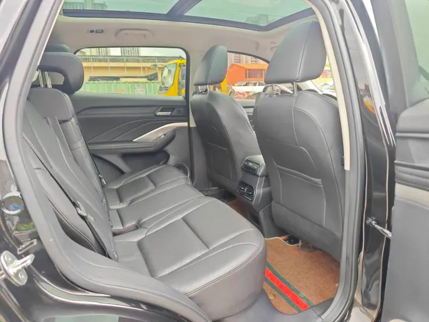 2020 WEY VV6 2.0T 227HP L4 7DCT,autocango,china used car exporter,china ev exporter,chinese used car exporter,chinese used ev exporter