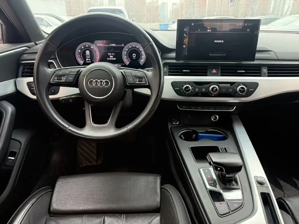 2023 Audi A4L 2.0T 190HP L4 7DCT,autocango,china used car exporter,china ev exporter,chinese used car exporter,chinese used ev exporter