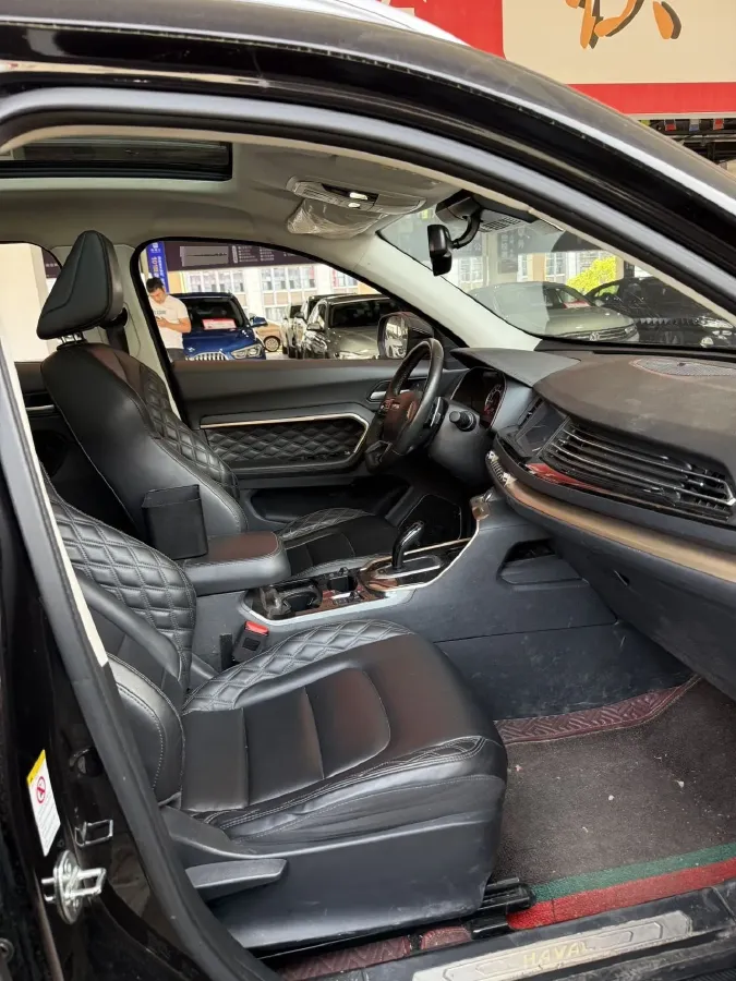 2020 Haval H6 2.0T 224HP L4 7DCT,autocango,china used car exporter,china ev exporter,chinese used car exporter,chinese used ev exporter