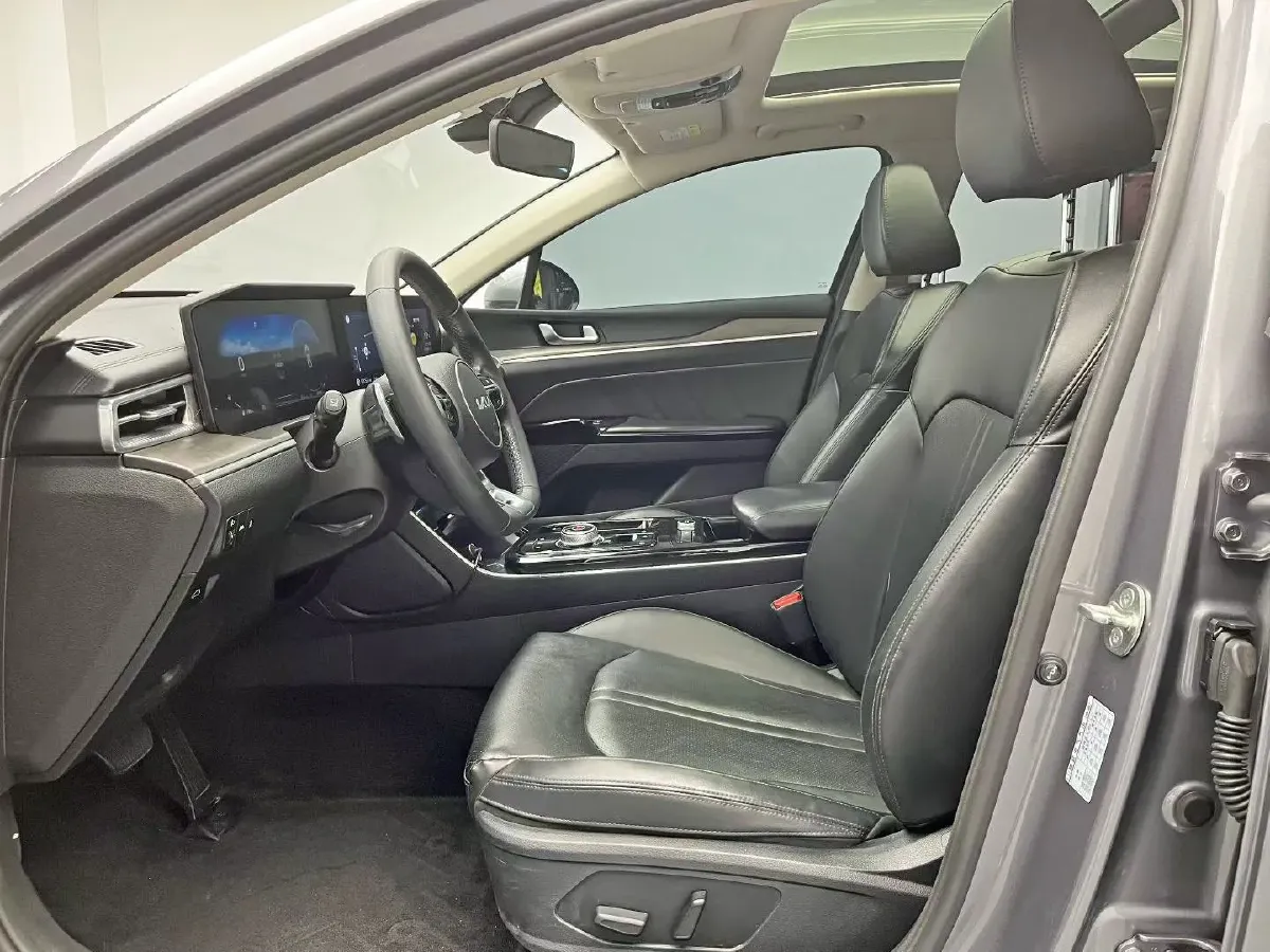 2024 LYNK&CO 01 2.0T 254HP L4 8AT,autocango,china used car exporter,china ev exporter,chinese used car exporter,chinese used ev exporter