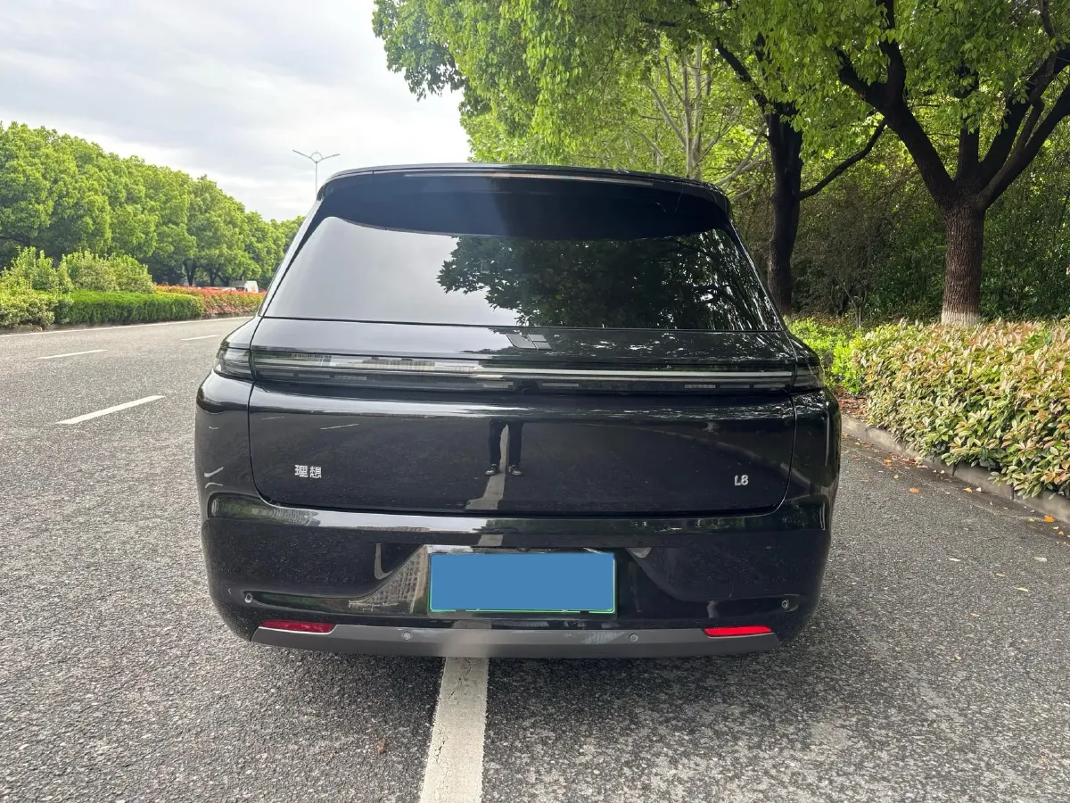 2023 Li L8 Range Extended 154HP REEV 40.9KWH,autocango,china used car exporter,china ev exporter,chinese used car exporter,chinese used ev exporter