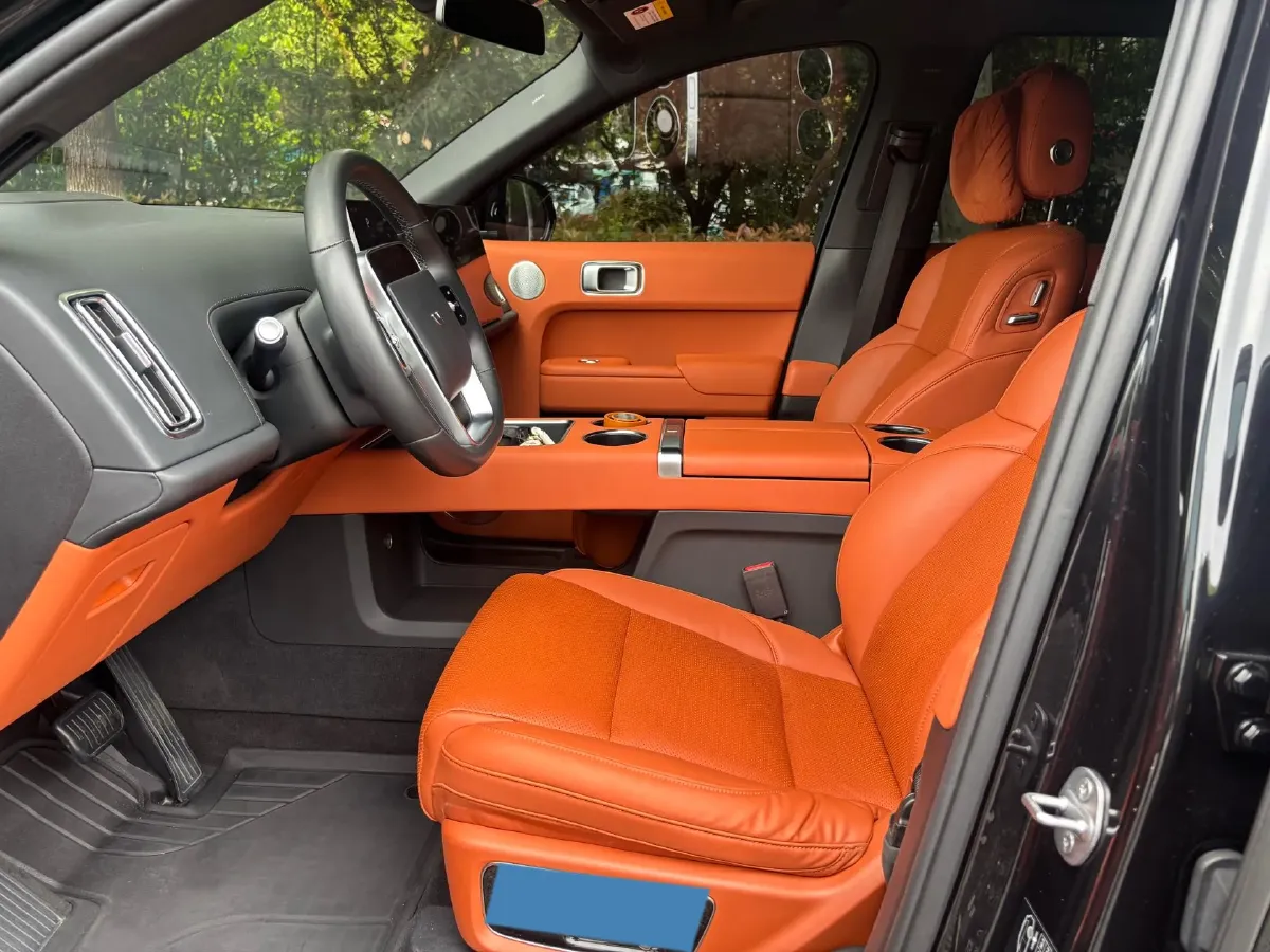 2023 Li L8 Range Extended 154HP REEV 40.9KWH,autocango,china used car exporter,china ev exporter,chinese used car exporter,chinese used ev exporter