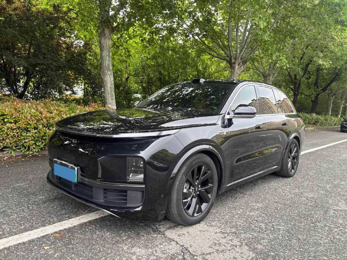 2023 Li L8 Range Extended 154HP REEV 40.9KWH,autocango,china used car exporter,china ev exporter,chinese used car exporter,chinese used ev exporter
