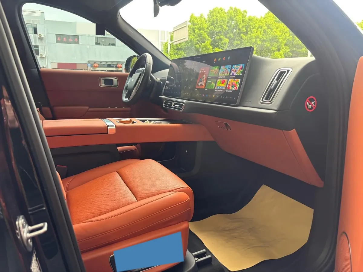 2023 Li L8 Range Extended 154HP REEV 40.9KWH,autocango,china used car exporter,china ev exporter,chinese used car exporter,chinese used ev exporter