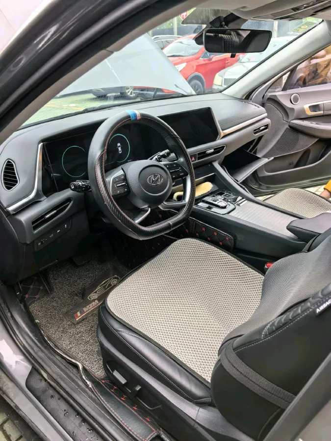 2020 Hyundai Sonata 1.5T 170HP L4 7DCT,autocango,china used car exporter,china ev exporter,chinese used car exporter,chinese used ev exporter