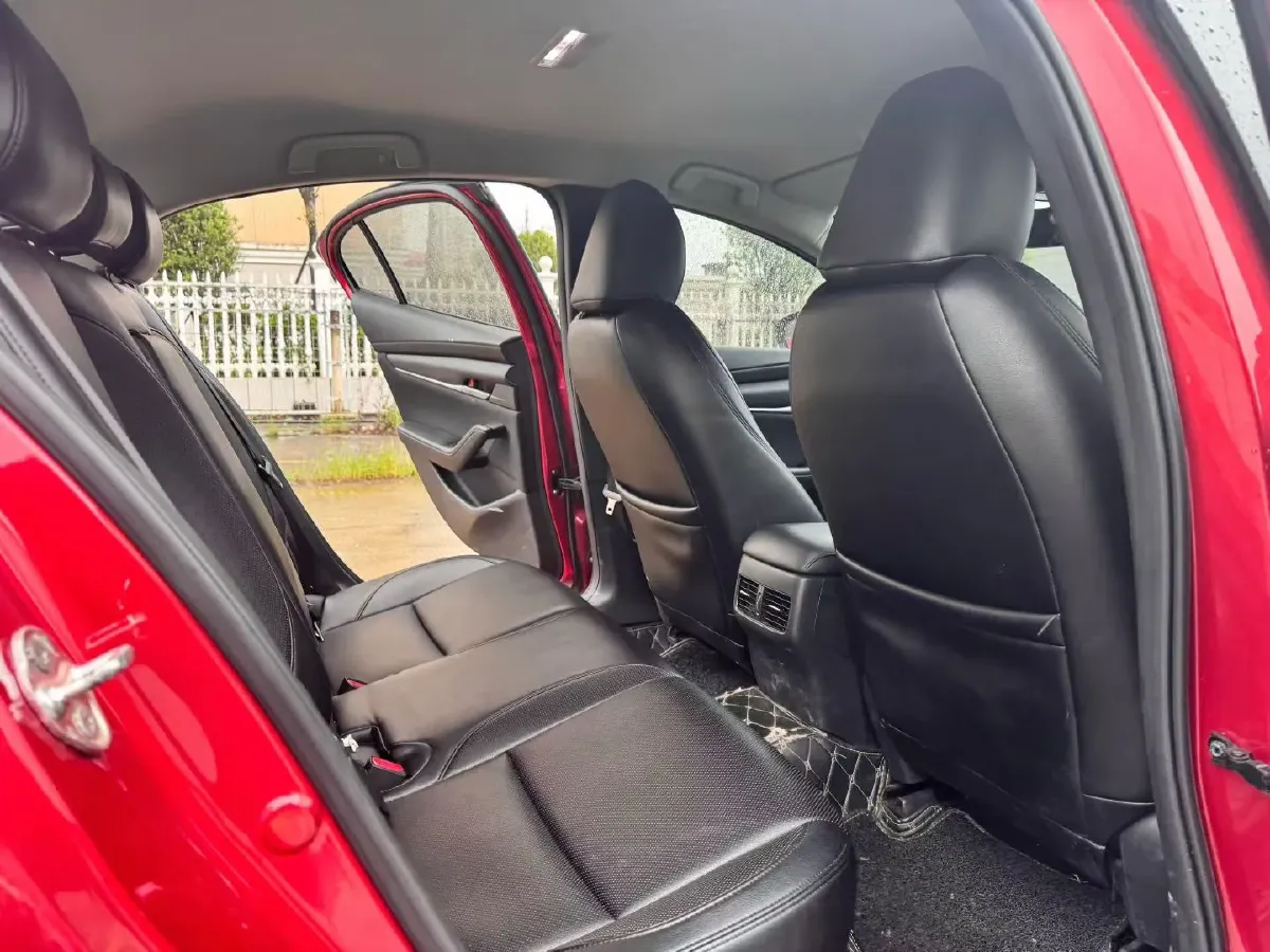 2020 Mazda 3 Axela 1.5L 117HP L4 6AT,autocango,china used car exporter,china ev exporter,chinese used car exporter,chinese used ev exporter