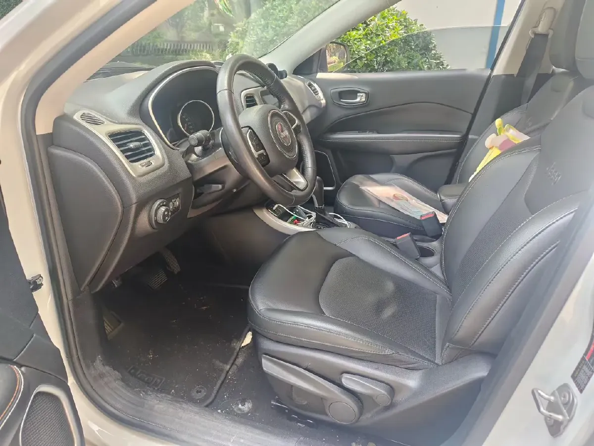 2017 Jeep Compass 1.4T 165HP L4 7DCT,autocango,china used car exporter,china ev exporter,chinese used car exporter,chinese used ev exporter