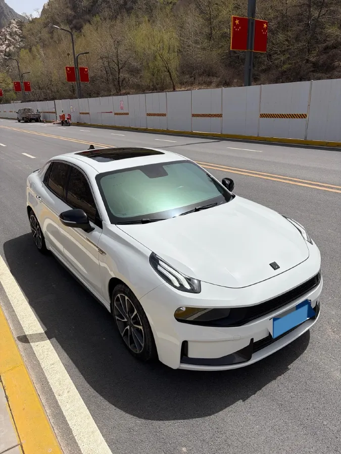 2018 LYNK&CO 03 1.5T 180HP L3 7DCT,autocango,china used car exporter,china ev exporter,chinese used car exporter,chinese used ev exporter